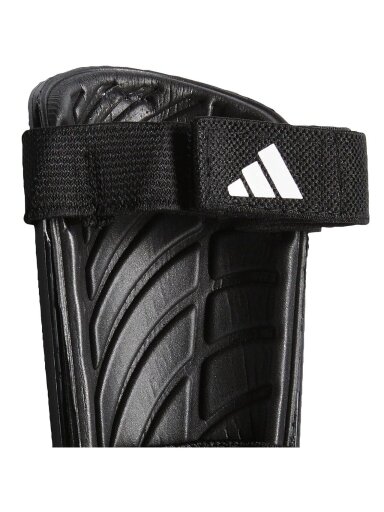 Adidas Tiro Match futbolo blauzdos apsaugos juodos/auksinės IP3996