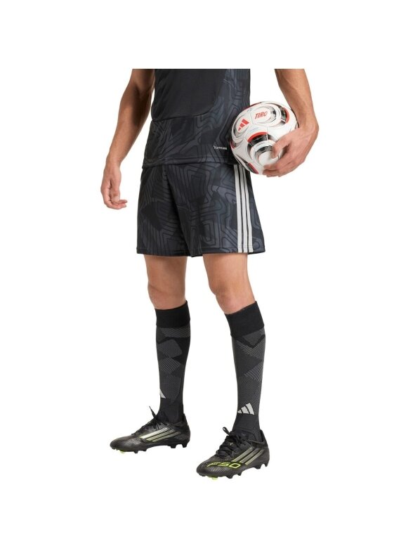 Adidas Tiro 26 Competition Goalkeeper vyriški vartininko šortai juodi KC5351 Adidas Tiro 26 Competition Goalkeeper vyriški vartininko šortai juodi KC5351