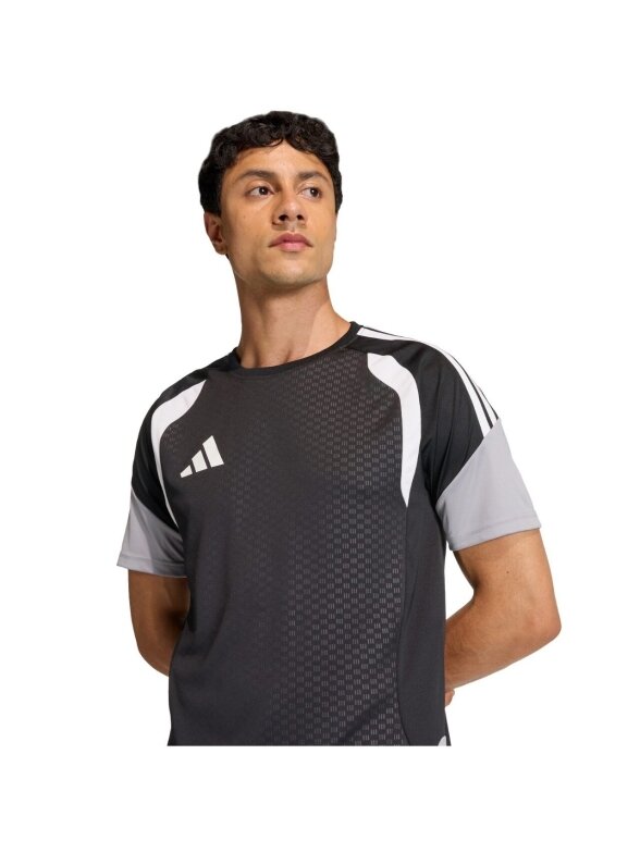 Adidas Tiro 26 Competition Training Jersey vyrams juoda-pilka-balta JX4254 4 Adidas Tiro 26 Competition Training Jersey vyrams juoda-pilka-balta JX4254 4