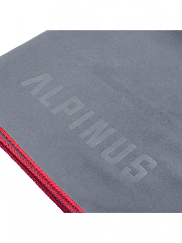 Alpinus Active rankšluostis 75x150cm tamsiai mėlynas CH43596 2