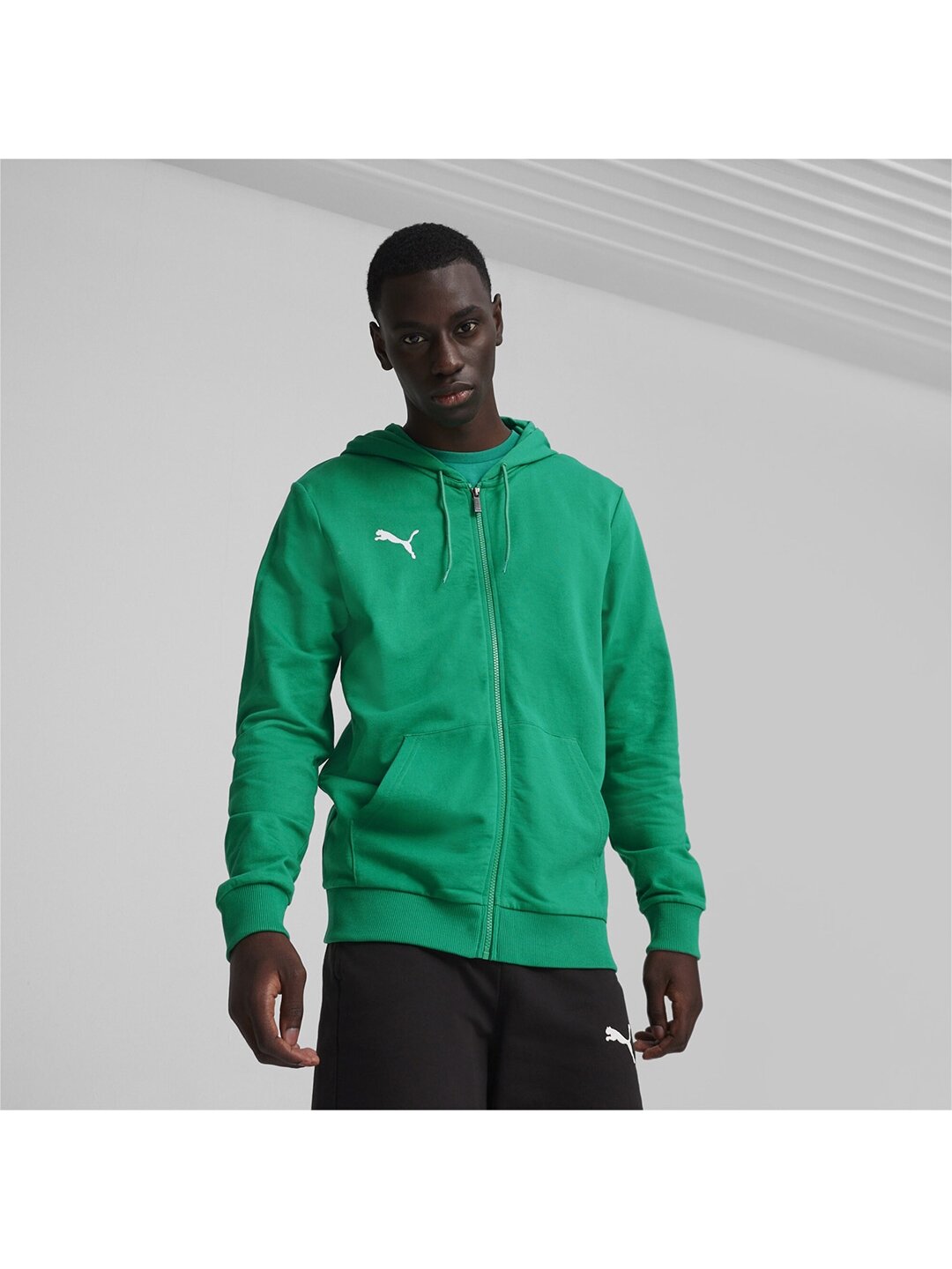 Puma Team Goal Casuals vyriškas džemperis su gobtuvu žalias 658595 05 1 Puma Team Goal Casuals vyriškas džemperis su gobtuvu žalias 658595 05 1