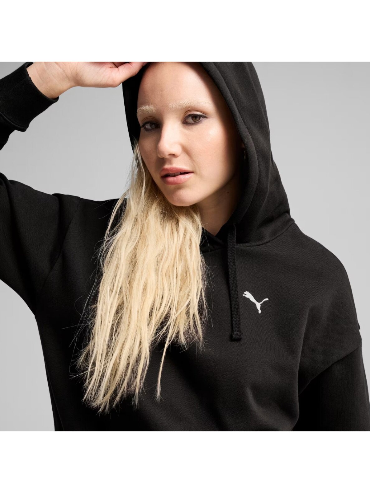 Puma ESS Relaxes Hoodie moterims juoda 684976 01 3