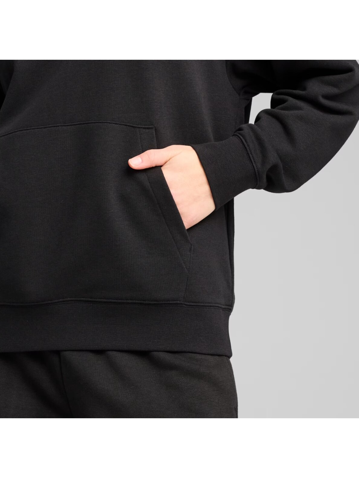 Puma Ess Script Comfort Hoodie moterims juoda 684983 01 5 Puma Ess Script Comfort Hoodie moterims juoda 684983 01 5