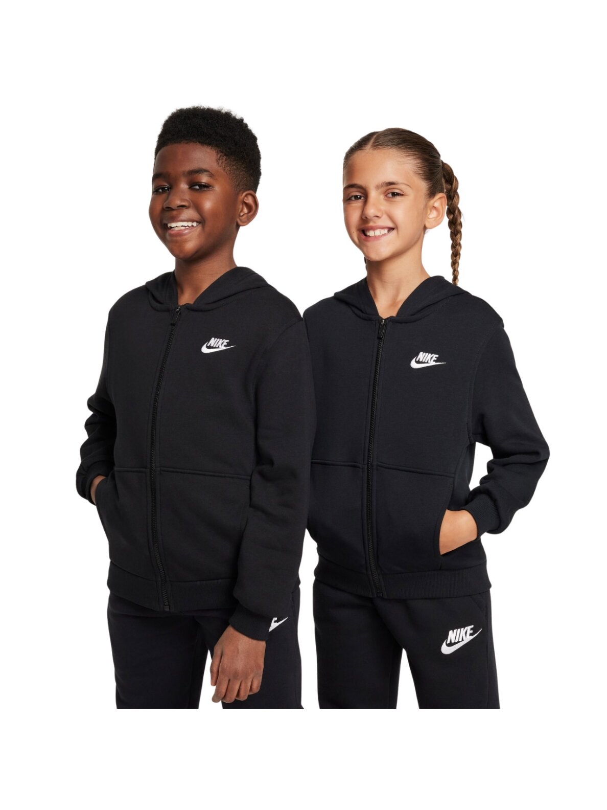 Nike Club Fleece vaikiška palaidinė, juoda FD3017 010 Nike Club Fleece vaikiška palaidinė, juoda FD3017 010