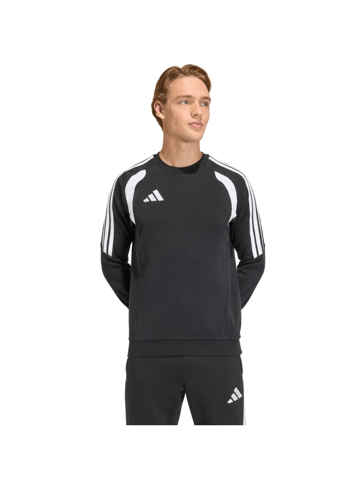Adidas Tiro 26 League Sweat Crew vyriškas džemperis juodos ir baltos spalvos KF3413 Adidas Tiro 26 League Sweat Crew vyriškas džemperis juodos ir baltos spalvos KF3413