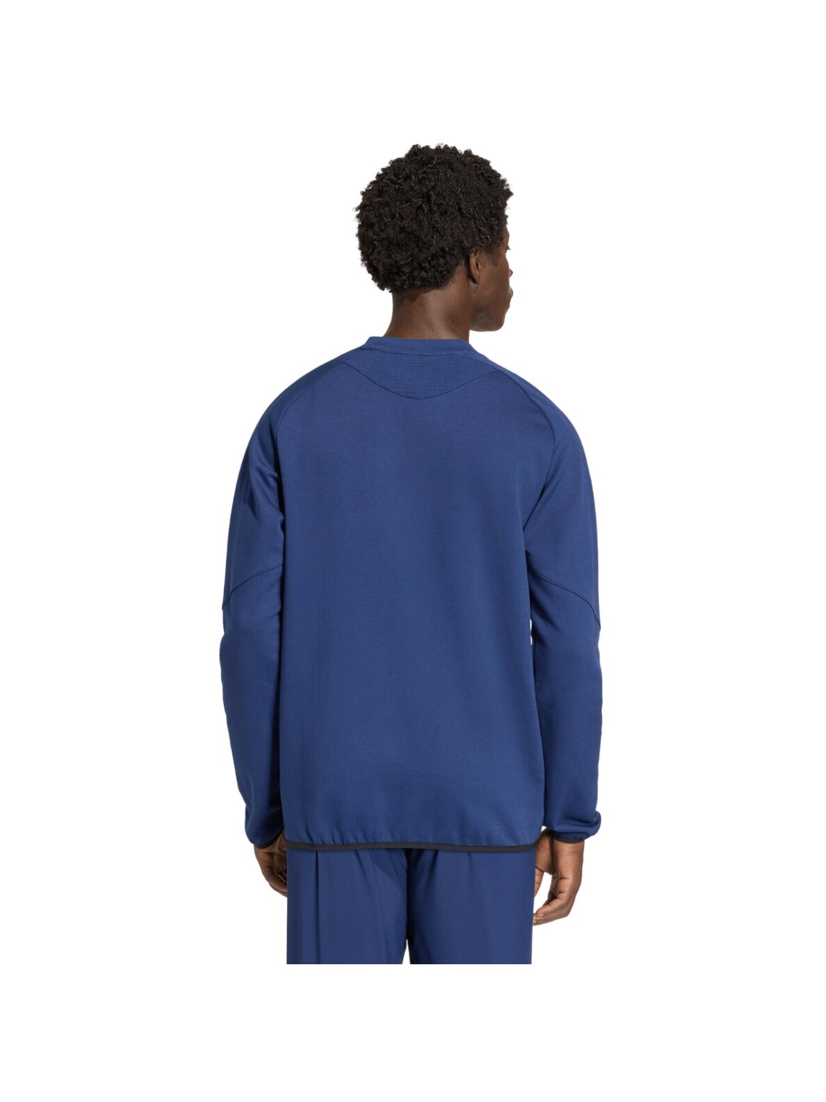 Adidas Tiro 26 Travel Crew džemperis vyrams tamsiai mėlynas KD1145 2 Adidas Tiro 26 Travel Crew džemperis vyrams tamsiai mėlynas KD1145 2