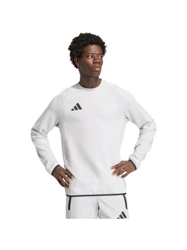 Vyriški adidas Tiro 26 Travel Crew džemperiai, šviesiai pilki KD3323