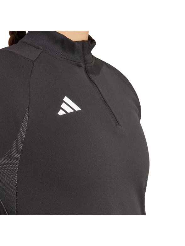 Moteriški džemperiai Adidas Tiro 23 Competition Training Top juoda ir balta HI5967 5 Moteriški džemperiai Adidas Tiro 23 Competition Training Top juoda ir balta HI5967 5