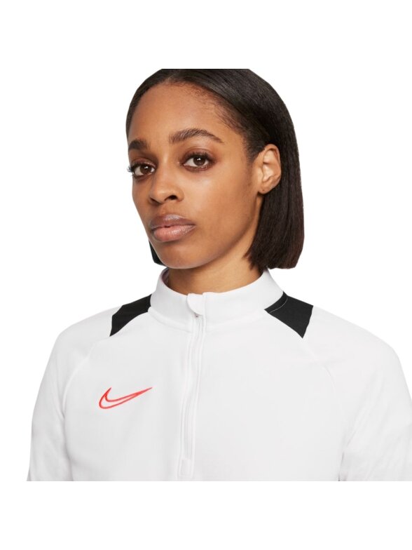 Nike NK Df Academy 21 Drill Top moteriškas džemperis baltas ir juodas CV2653 016 3 Nike NK Df Academy 21 Drill Top moteriškas džemperis baltas ir juodas CV2653 016 3