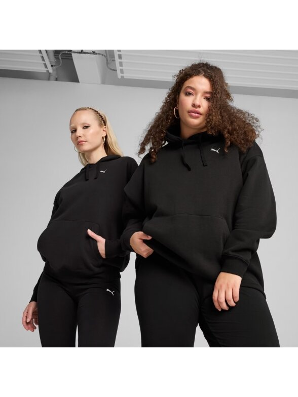 Puma ESS Relaxes Hoodie moterims juoda 684976 01 2