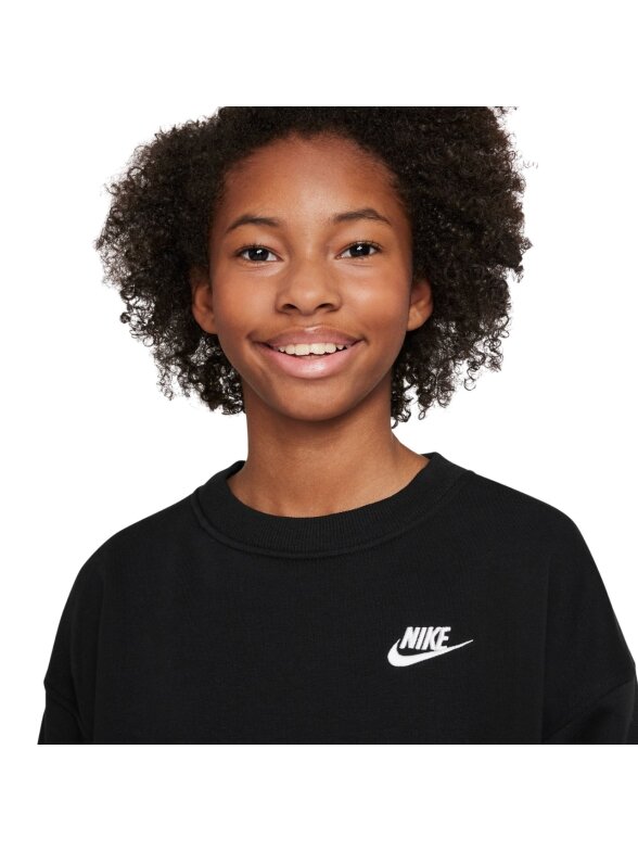 Nike Sportswear Club Fleece džemperis vaikams juodas FD2923 010 2 Nike Sportswear Club Fleece džemperis vaikams juodas FD2923 010 2