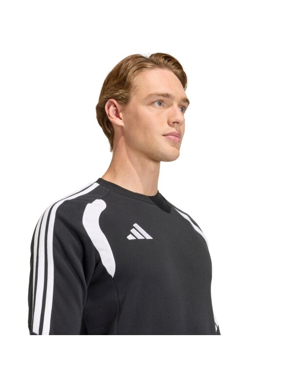 Adidas Tiro 26 League Sweat Crew vyriškas džemperis juodos ir baltos spalvos KF3413 3 Adidas Tiro 26 League Sweat Crew vyriškas džemperis juodos ir baltos spalvos KF3413 3