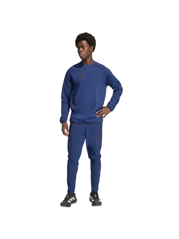 Adidas Tiro 26 Travel Crew džemperis vyrams tamsiai mėlynas KD1145 5 Adidas Tiro 26 Travel Crew džemperis vyrams tamsiai mėlynas KD1145 5