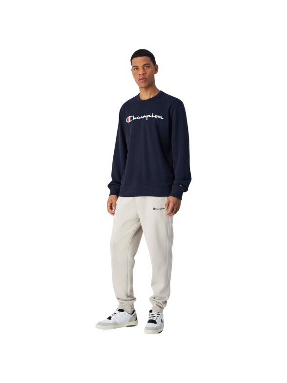 Džemperis vyriškas Champion Crewneck megztinis tamsiai mėlynas 220727 BS501 4 Džemperis vyriškas Champion Crewneck megztinis tamsiai mėlynas 220727 BS501 4