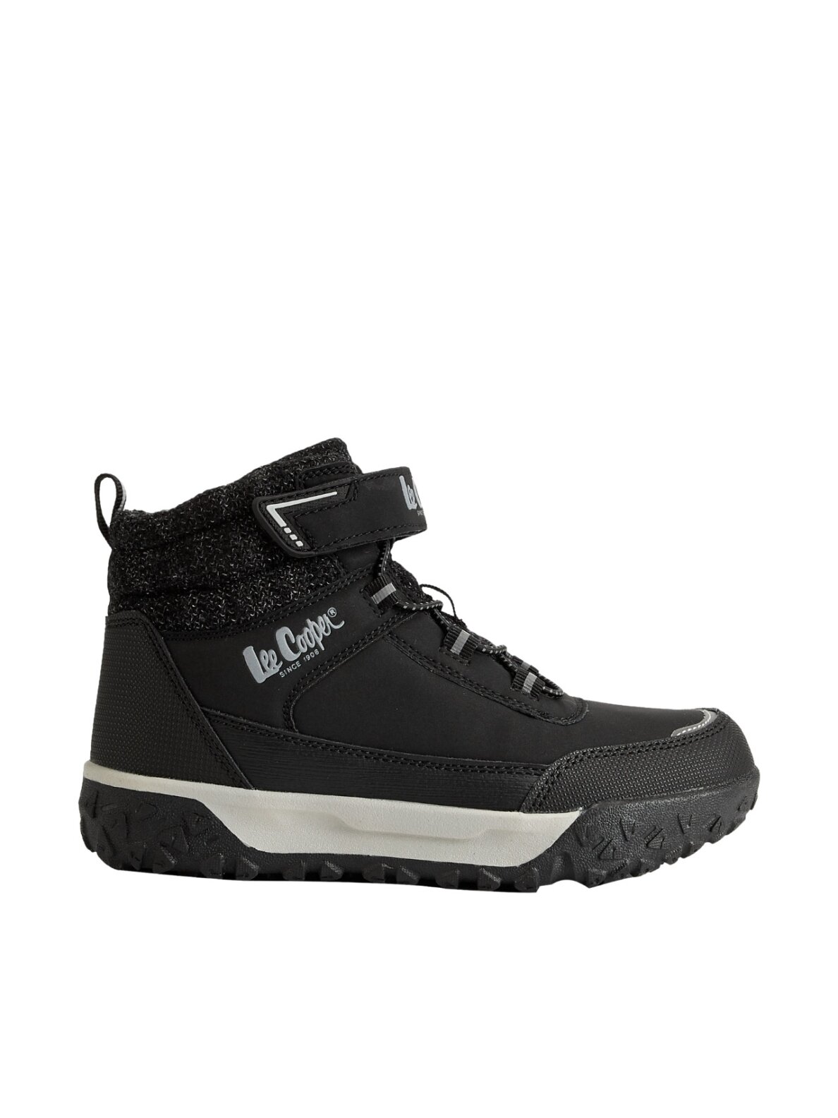 Lee Cooper vaikiški batai juodi LCJ-25-01-3759K Lee Cooper vaikiški batai juodi LCJ-25-01-3759K