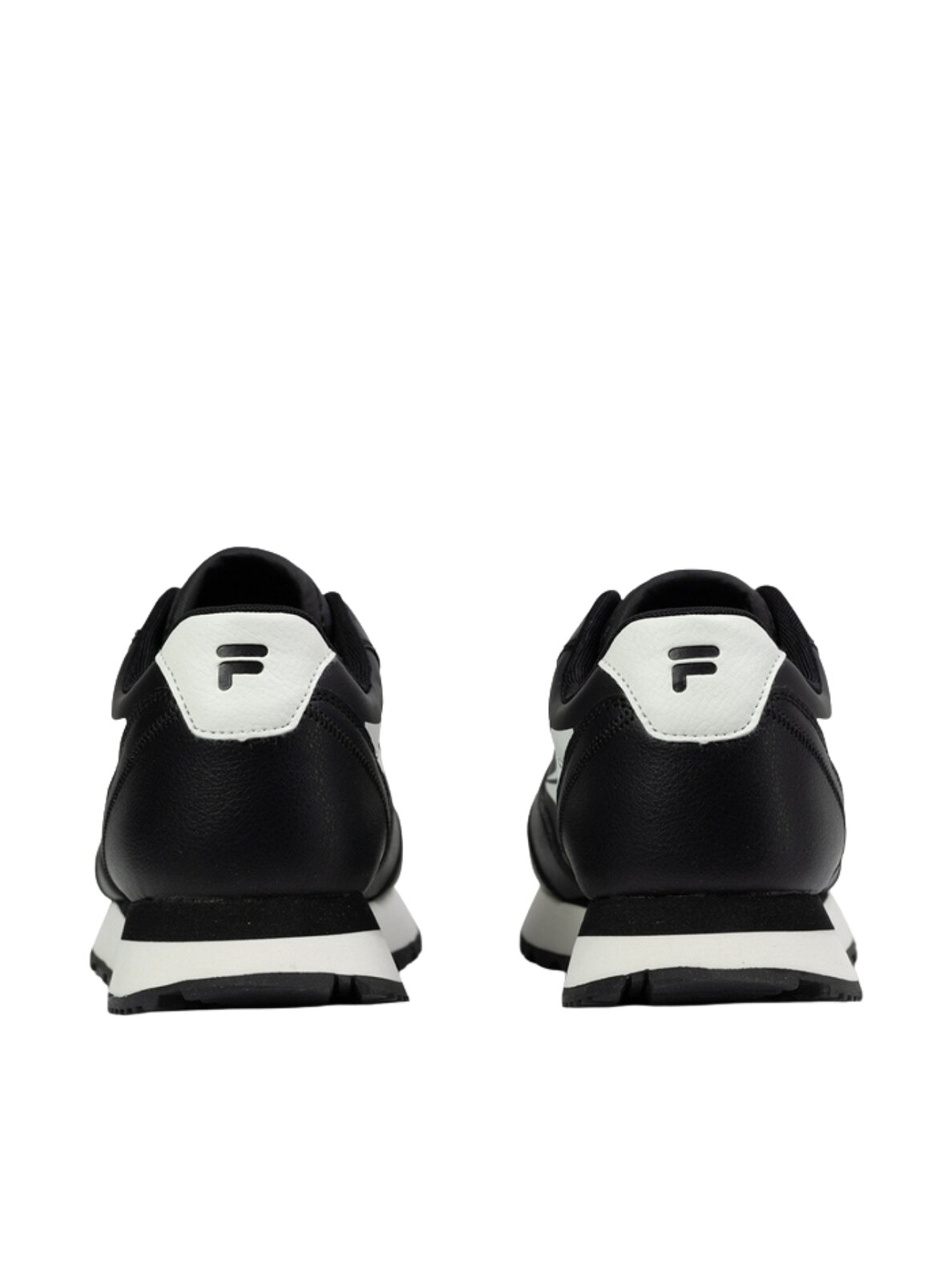 Fila Hypert P vyriški batai juodos ir baltos spalvos FFM0441 83336 2 Fila Hypert P vyriški batai juodos ir baltos spalvos FFM0441 83336 2