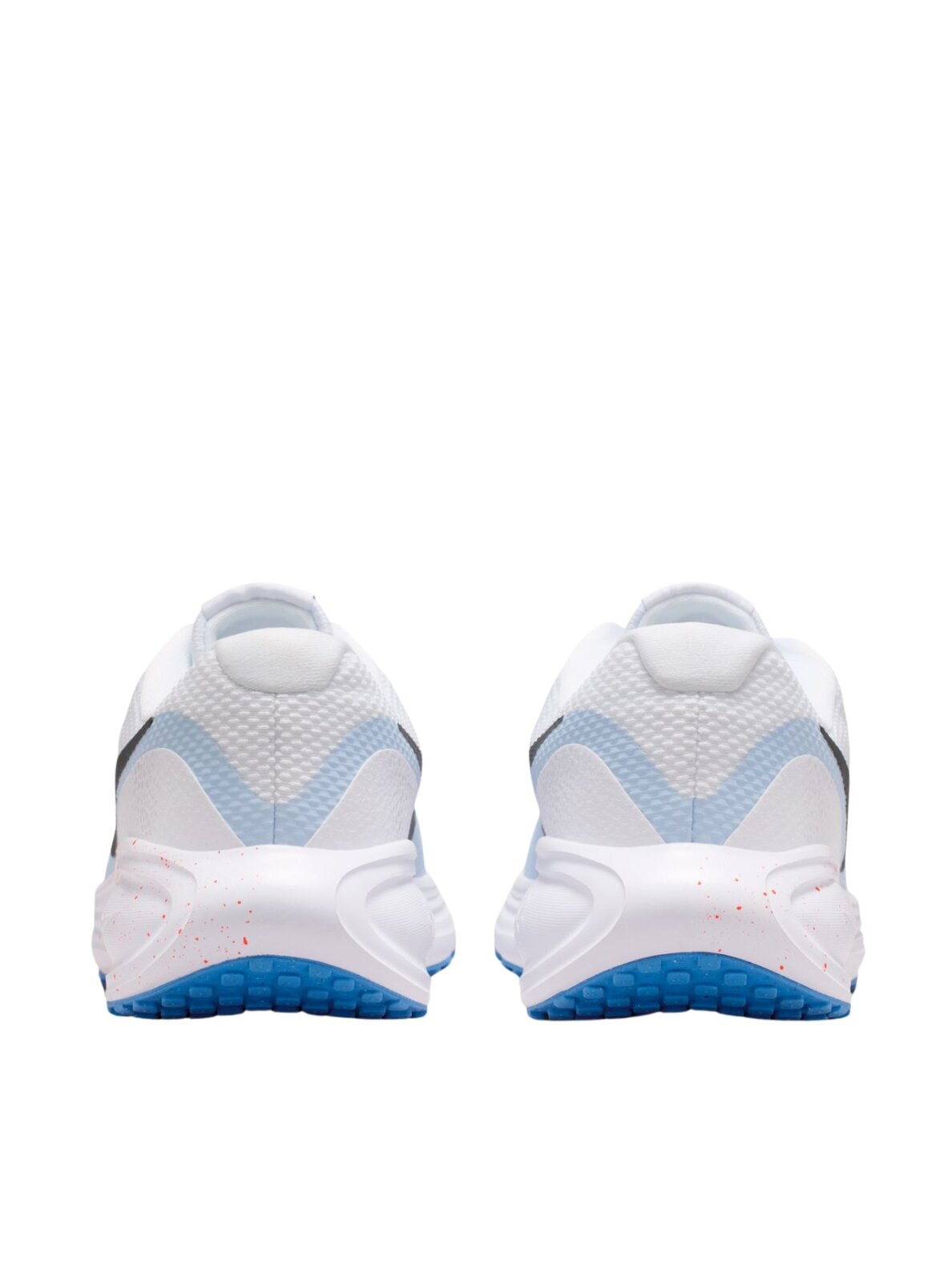 Nike Revolution 8 vyriški batai balti ir mėlyni HJ9198 108 2 Nike Revolution 8 vyriški batai balti ir mėlyni HJ9198 108 2