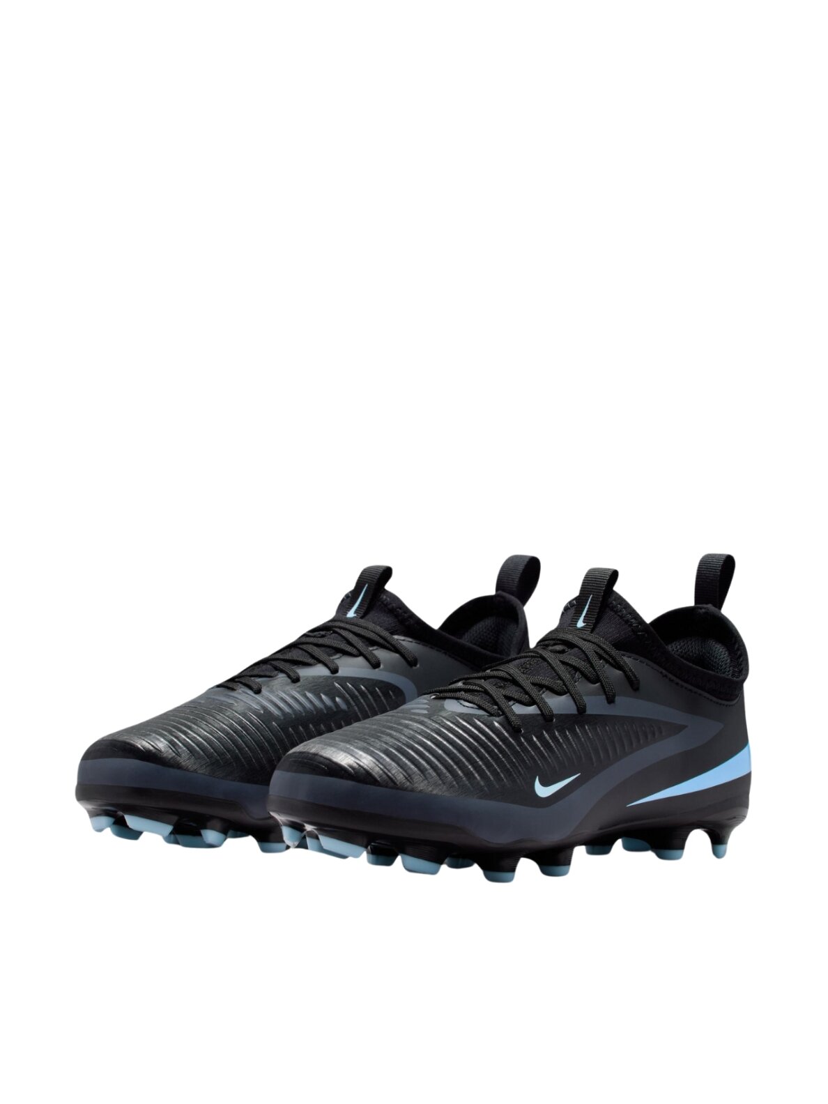 Nike Phantom 6 Low Academy FG/MG futbolo bateliai vaikams, juodi 1 Nike Phantom 6 Low Academy FG/MG futbolo bateliai vaikams, juodi 1