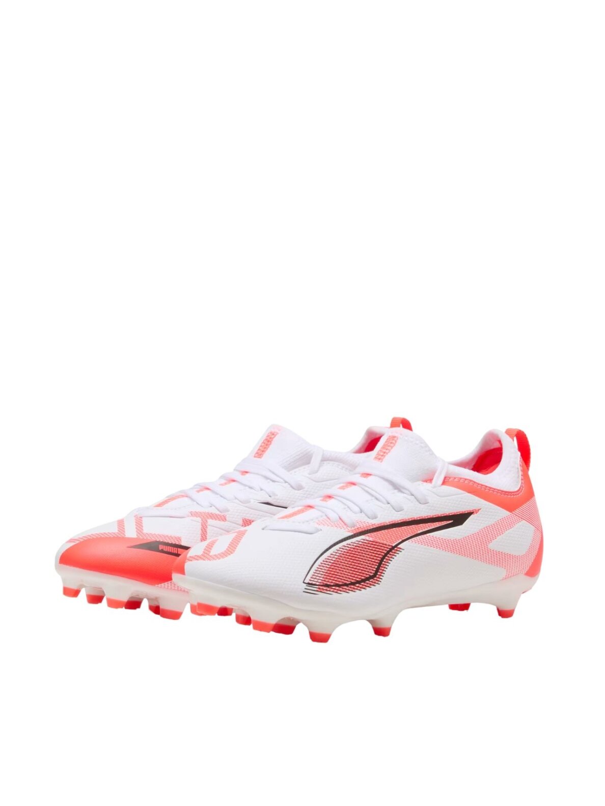 Puma Ultra 5 Match FG/AG futbolo bateliai vaikams juodi 108167 01 1 Puma Ultra 5 Match FG/AG futbolo bateliai vaikams juodi 108167 01 1