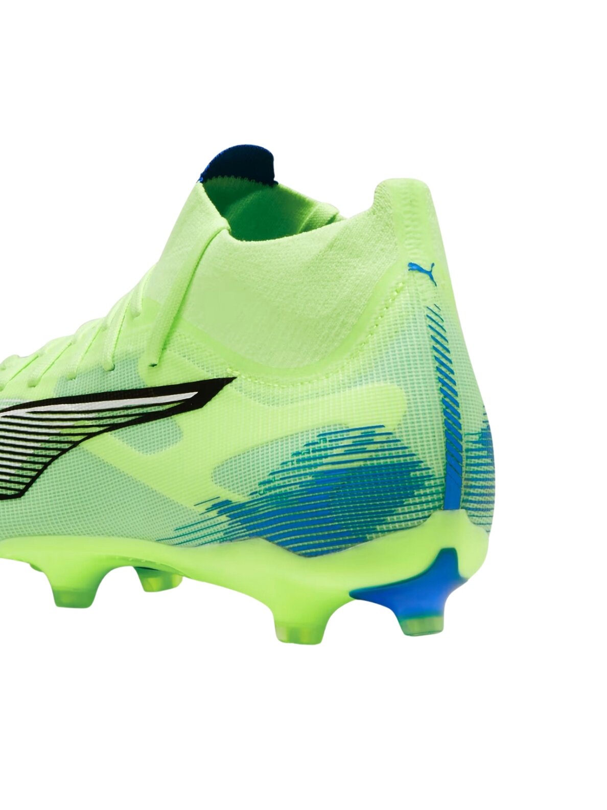Puma Ultra 5 Match+ FG/AG futbolo bateliai vyrams 107686 03 2 Puma Ultra 5 Match+ FG/AG futbolo bateliai vyrams 107686 03 2