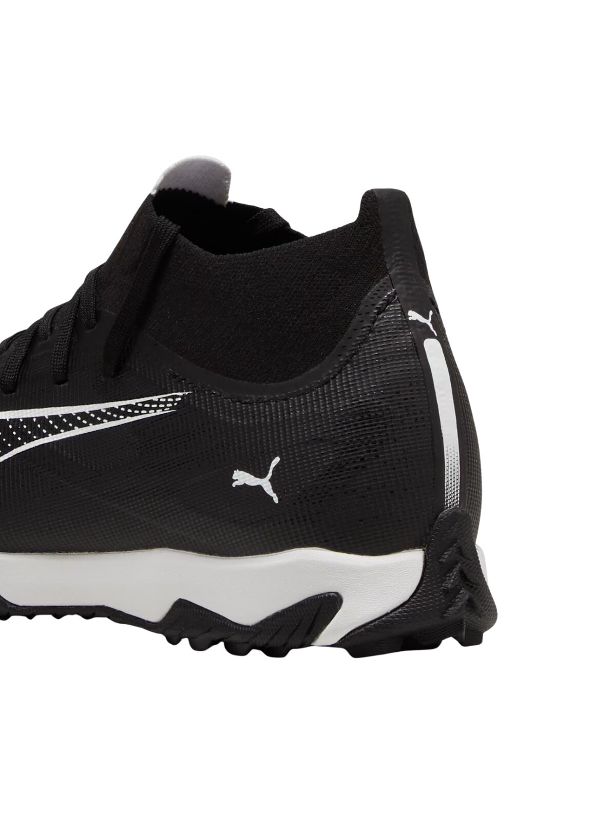 Puma Ultra 5 Match+ TT futbolo bateliai 107890 02 2 Puma Ultra 5 Match+ TT futbolo bateliai 107890 02 2