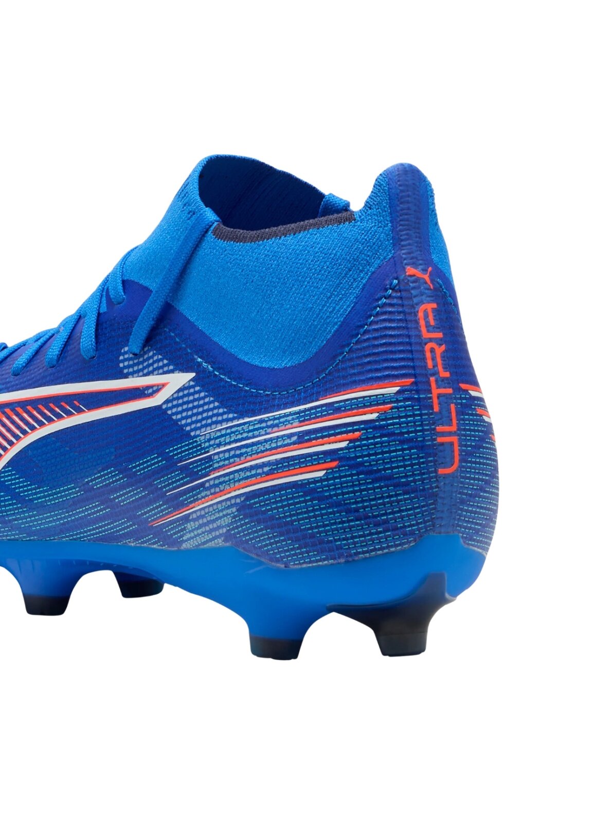 Puma Ultra 6 Match+ FG/AG futbolo bateliai vyrams 108524 01 2