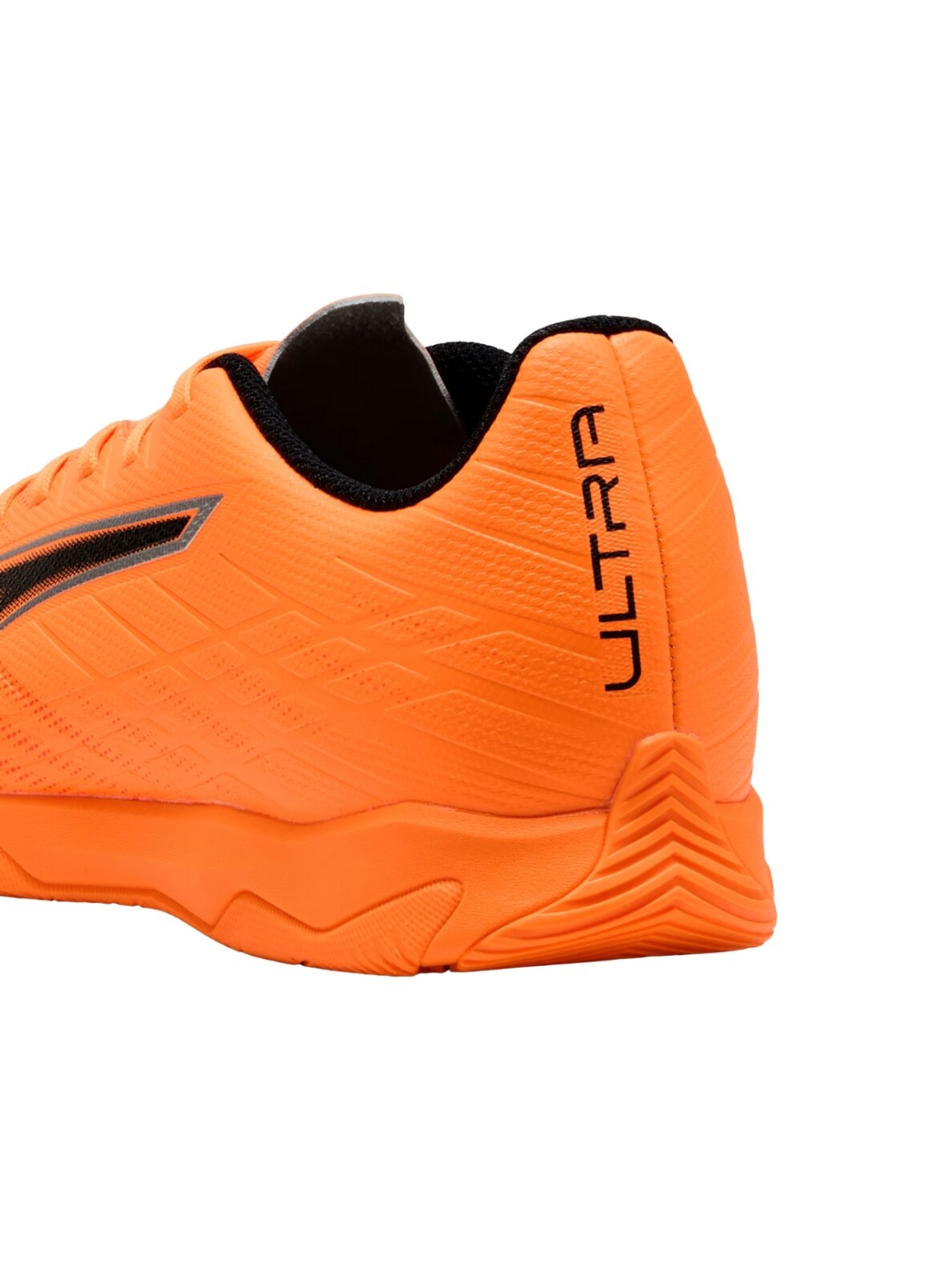 Puma Ultra 6 Play IT Heat Fire futbolo bateliai oranžiniai 108537 03 2 Puma Ultra 6 Play IT Heat Fire futbolo bateliai oranžiniai 108537 03 2