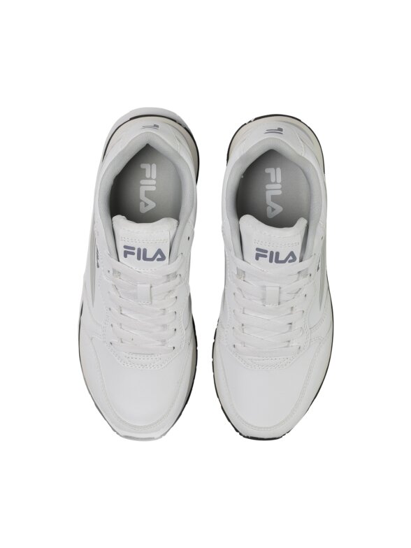 Fila Hypert P moteriški batai balti FFW0577 13204 3 Fila Hypert P moteriški batai balti FFW0577 13204 3
