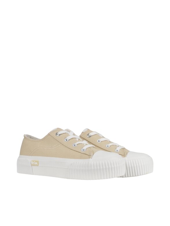 Lee Cooper moteriški batai, smėlio spalvos LCW-25-02-3326LA 1 Lee Cooper moteriški batai, smėlio spalvos LCW-25-02-3326LA 1
