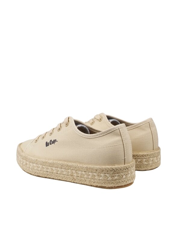 Lee Cooper moteriški batai, smėlio spalvos LCW-25-44-3215LA 2 Lee Cooper moteriški batai, smėlio spalvos LCW-25-44-3215LA 2
