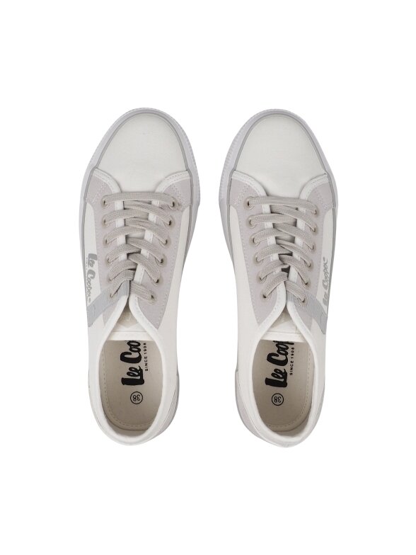 Lee Cooper moteriški batai balti LCW-25-31-3479LA 3 Lee Cooper moteriški batai balti LCW-25-31-3479LA 3