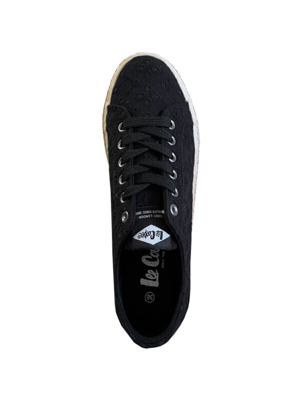 Lee Cooper moteriški batai juodi LCW-24-44-2424LA 1 Lee Cooper moteriški batai juodi LCW-24-44-2424LA 1