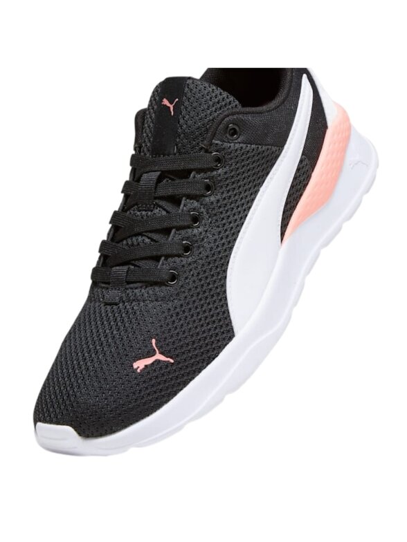 Puma Anzarun Lite moteriški batai juodos ir baltos spalvos 371128 51 4 Puma Anzarun Lite moteriški batai juodos ir baltos spalvos 371128 51 4