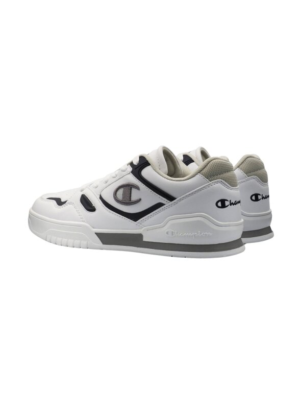 Champion 3 Point Tech Low vyriški batai S22272 WW011 2 Champion 3 Point Tech Low vyriški batai S22272 WW011 2