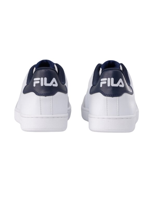 Fila Courtbay vyriški batai balti ir tamsiai mėlyni FFM0365 13037 2 Fila Courtbay vyriški batai balti ir tamsiai mėlyni FFM0365 13037 2