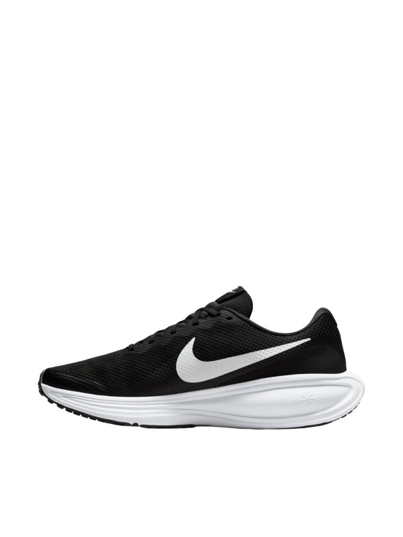 Nike Revolution 8 vyriški batai juodi HJ9198 003 4 Nike Revolution 8 vyriški batai juodi HJ9198 003 4