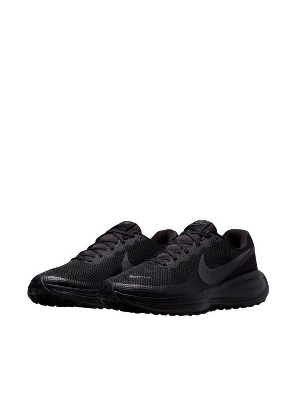 Nike Revolution 8 vyriški batai HJ9198 002 1 Nike Revolution 8 vyriški batai HJ9198 002 1