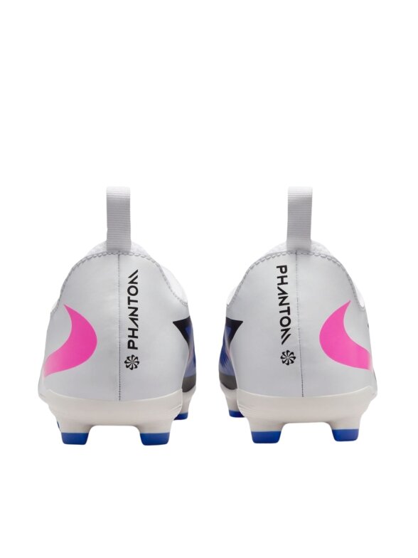 Nike Phantom 6 Low Academy FG/MG HM9203 446 vaikiški futbolo bateliai 2 Nike Phantom 6 Low Academy FG/MG HM9203 446 vaikiški futbolo bateliai 2