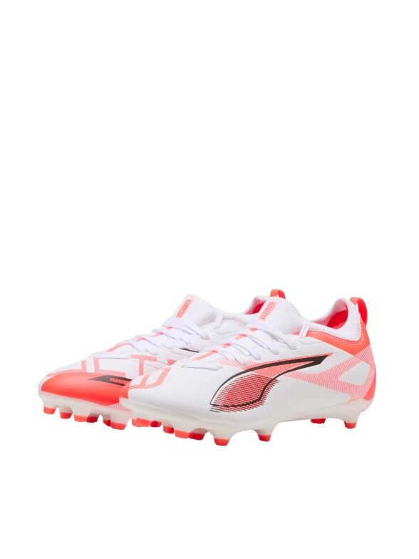 Puma Ultra 5 Match FG/AG futbolo bateliai vaikams juodi 108167 01 1