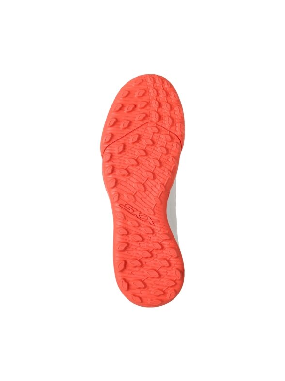Skechers SKX_2 vaikiski futbolo bateliai balti 252166L 4 Skechers SKX_2 vaikiski futbolo bateliai balti 252166L 4