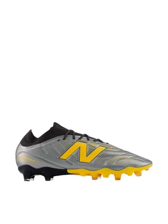 New Balance Tekela Team Low Laced V5 FG futbolo bateliai NBUT3FL1SW