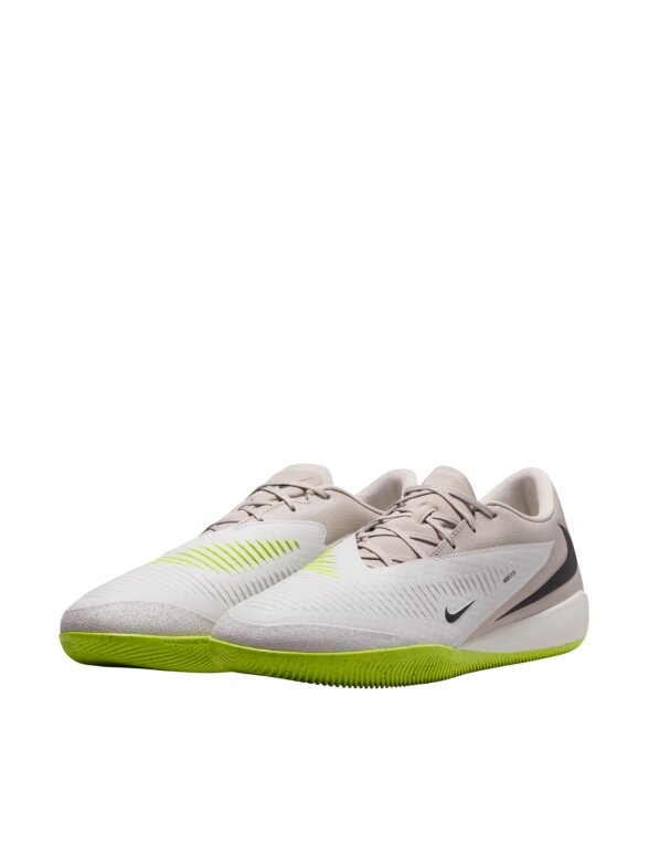 Nike Phantom 6 Low Academy IC HQ2319 200 futbolo bateliai 1 Nike Phantom 6 Low Academy IC HQ2319 200 futbolo bateliai 1
