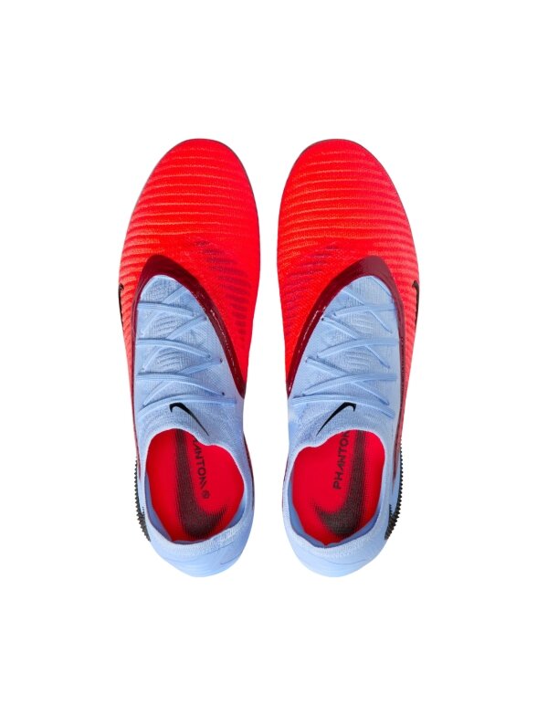 Nike Phantom 6 Low Elite SG-PRO HV8988 400 futbolo bateliai 3 Nike Phantom 6 Low Elite SG-PRO HV8988 400 futbolo bateliai 3