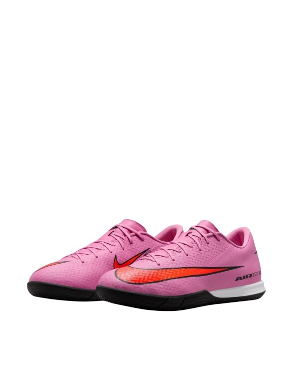 Nike Zoom Mercurial Vapor 16 Academy IC vyrams, raudoni futbolo bateliai 1 Nike Zoom Mercurial Vapor 16 Academy IC vyrams, raudoni futbolo bateliai 1