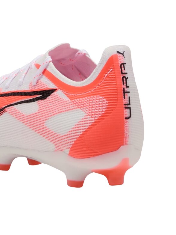 Puma Ultra 5 Pro FG/AG futbolo bateliai vyrams 1