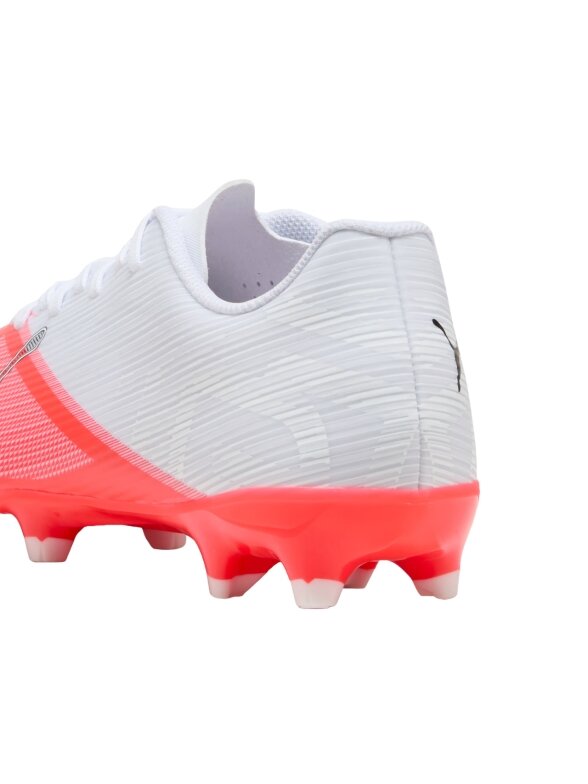 Puma Ultra 7 Play FG/AG futbolo bateliai, 109146 01 2 Puma Ultra 7 Play FG/AG futbolo bateliai, 109146 01 2