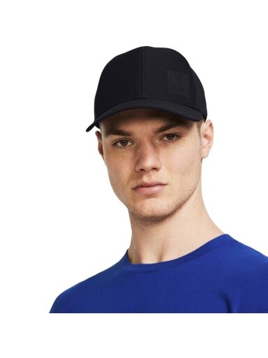 Vyriška beisbolo kepuraitė Under Armour Iso-chill Armourvent Strech Fit 1383438 002