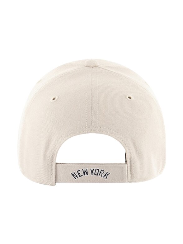 Kepurė su snapeliu '47 New York Yankees Wool All šviesus bež B-MVP17WBV-BN 1 Kepurė su snapeliu '47 New York Yankees Wool All šviesus bež B-MVP17WBV-BN 1