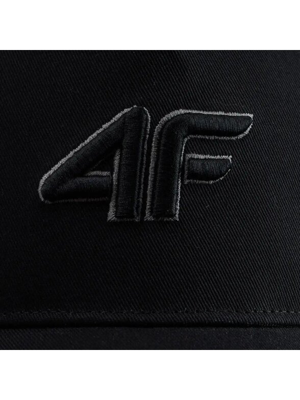 4F kepurė su snapeliu vaikams U547 juoda 4FJWSS26ACABU547 21S 2