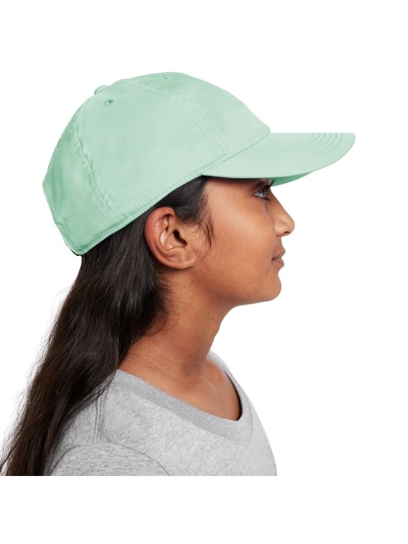 Nike Dri-Fit Club kepurė su snapeliu vaikams mėtinė FB5064 394 4 Nike Dri-Fit Club kepurė su snapeliu vaikams mėtinė FB5064 394 4